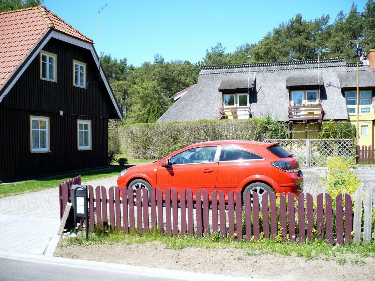 Vila Neringa Appartement Pervalka Buitenkant foto